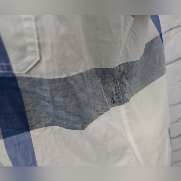 NWT Burberry Women's Button Down Shirt White Blue Check Short SleeveSummer Small - Picture 16 of 16